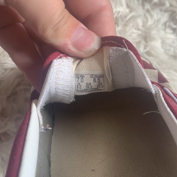 Checker Vans - Picture 3 of 4